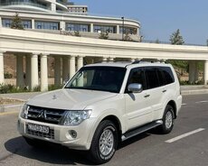 Mitsubishi Pajero, 2015 il