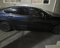 Ford Fusion, 2017 il