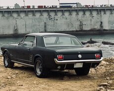 Ford Mustang, 1967 il