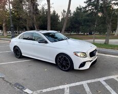 Mercedes E300, 2017 il