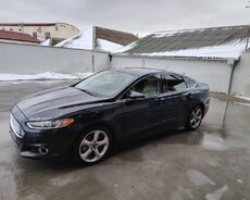 Ford Fusion, 2013 il