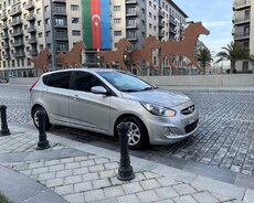 Hyundai accent, 2011 il