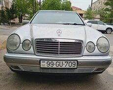 Mercedes E240, 1998 il