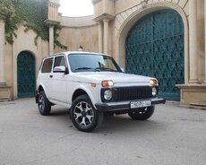 LADA (VAZ) Niva, 2024 il