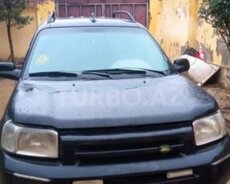 Land Rover Frelander, 2000 il