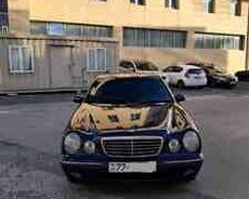 Mercedes E 240, 2000 il