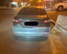 Ford Fusion, 2012 il