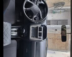 Mitsubishi Pajero io, 2004 il