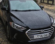 Hyundai Elantra, 2016 il