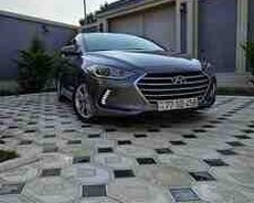 Hyundai Elantra, 2017 il