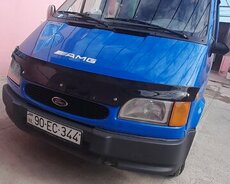 Ford Transit, 2000 il