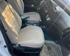 Hyundai Elantra, 2010 il