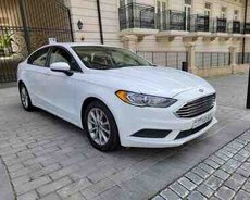 Ford Fusion, 2017 il