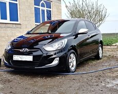 Hyundai Accent, 2012 il