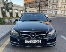 Mercedes C 200, 2013 il