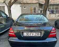 Mercedes E 260, 2002 il