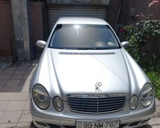 Mercedes E 200, 2006 il