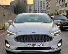 Ford Fusion, 2019 il