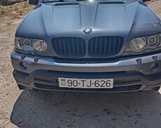 BMW X5, 2002 il