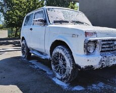 LADA Niva, 2013 il
