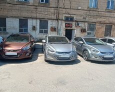 Hyundai Elantra, 2015 il