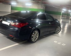 Hyundai Sonata, 2010 il