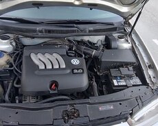 Volkswagen Golf, 2000 il