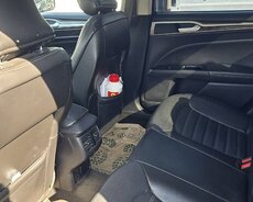 Ford Fusion, 2016 il