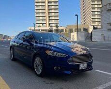 Ford Fusion, 2015 il