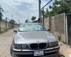 BMW 528, 1998 il