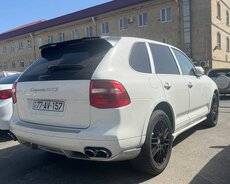Porsche Cayenne GTS, 2009 il