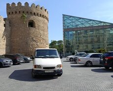 Ford Transit, 2000 il
