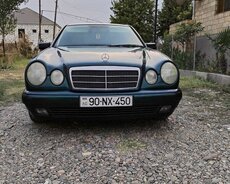 Mercedes E220, 1998 il
