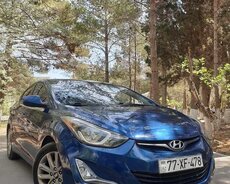 Hyundai Elantra, 2015 il