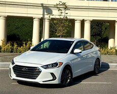 Hyundai Elantra, 2016 il