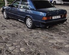 Mercedes 190, 1992 il