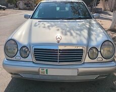 Mercedes E 240, 1998 il