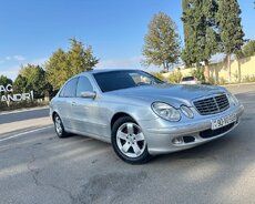 Mercedes E220, 2003 il