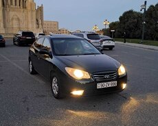 Hyundai Elantra, 2010 il
