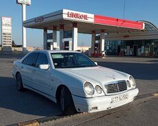 Mercedes E 220, 1999 il