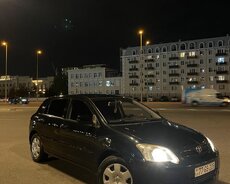 Toyota Corolla, 1.4 L, 2004 il, 294 550 km