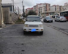 Mitsubishi Pajero io, 1999 il
