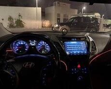 Hyundai Elentra, 2015 il