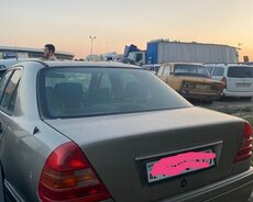 Mercedes C220, 1994 il