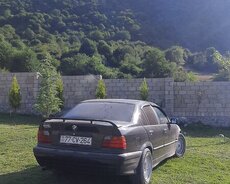 BMW 318, 1996 il