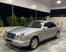 Mercedes W210, 1998 il