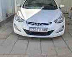 Hyundai Elantra, 2015 il