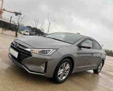 Hyundai Elantra, 2020 il