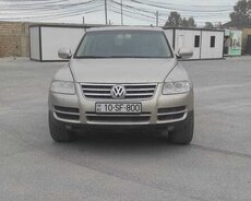 Volkswagen Touareg, 2004 il