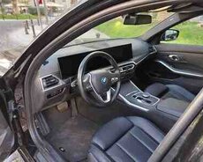 BMW 330, 2020 il